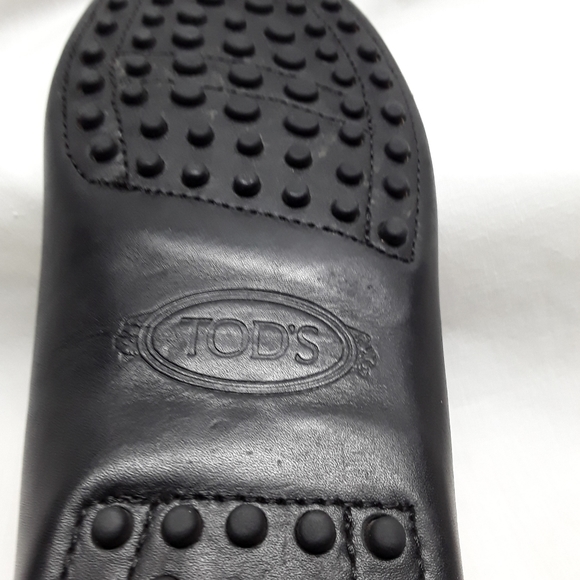 Tod's Black Leather Loafers - Picture 9 of 13